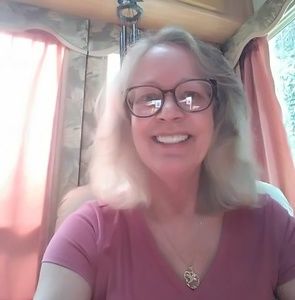 Meet your Posher, Vanessa